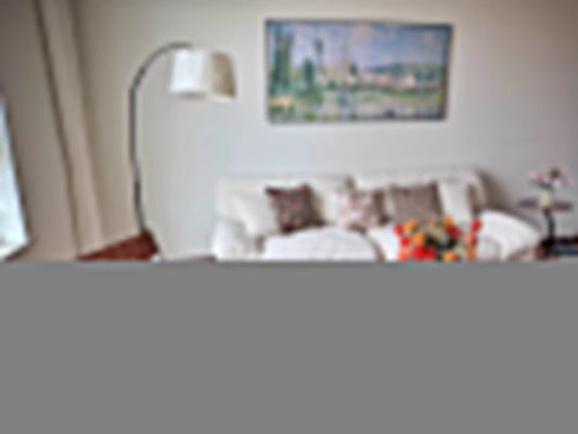 How to Style a Scandinavian Minimalist Living Room on a Budget