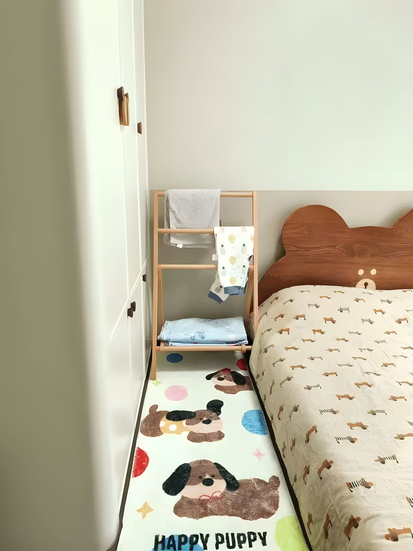 Solid Wood Clothes Rack