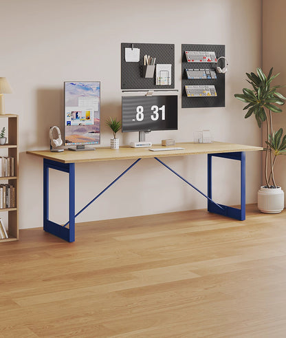 Brut Table (Cast Iron)