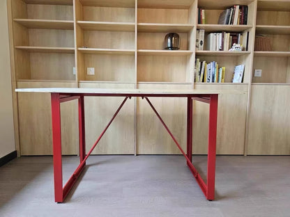 Brut Table (Cast Iron)