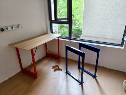 Brut Table (Cast Iron)