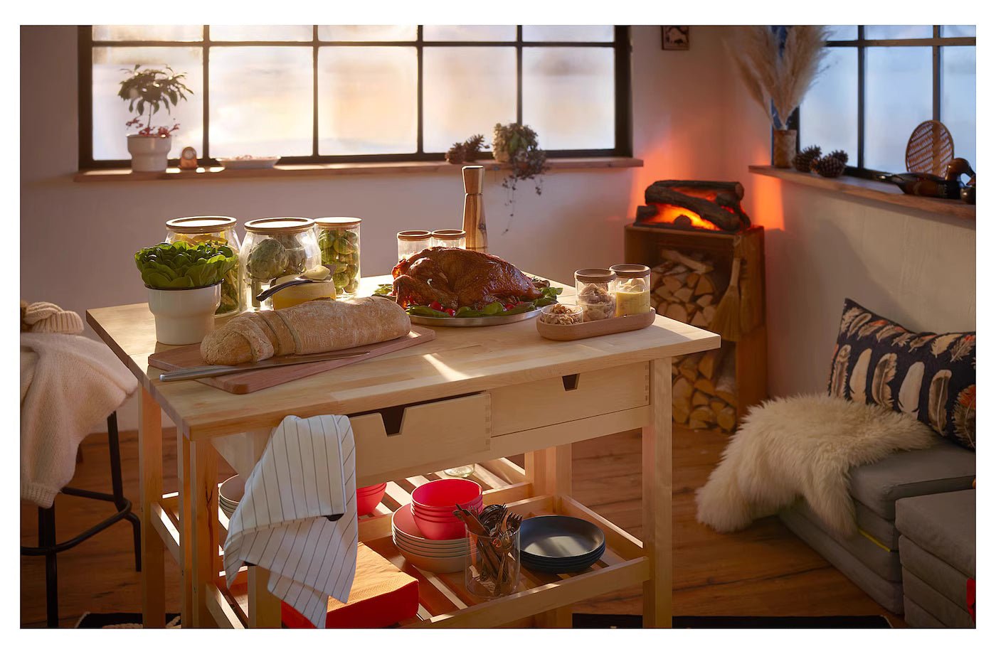 Kitchen Island - Monte Carol House Furniture and Interior Decoration
